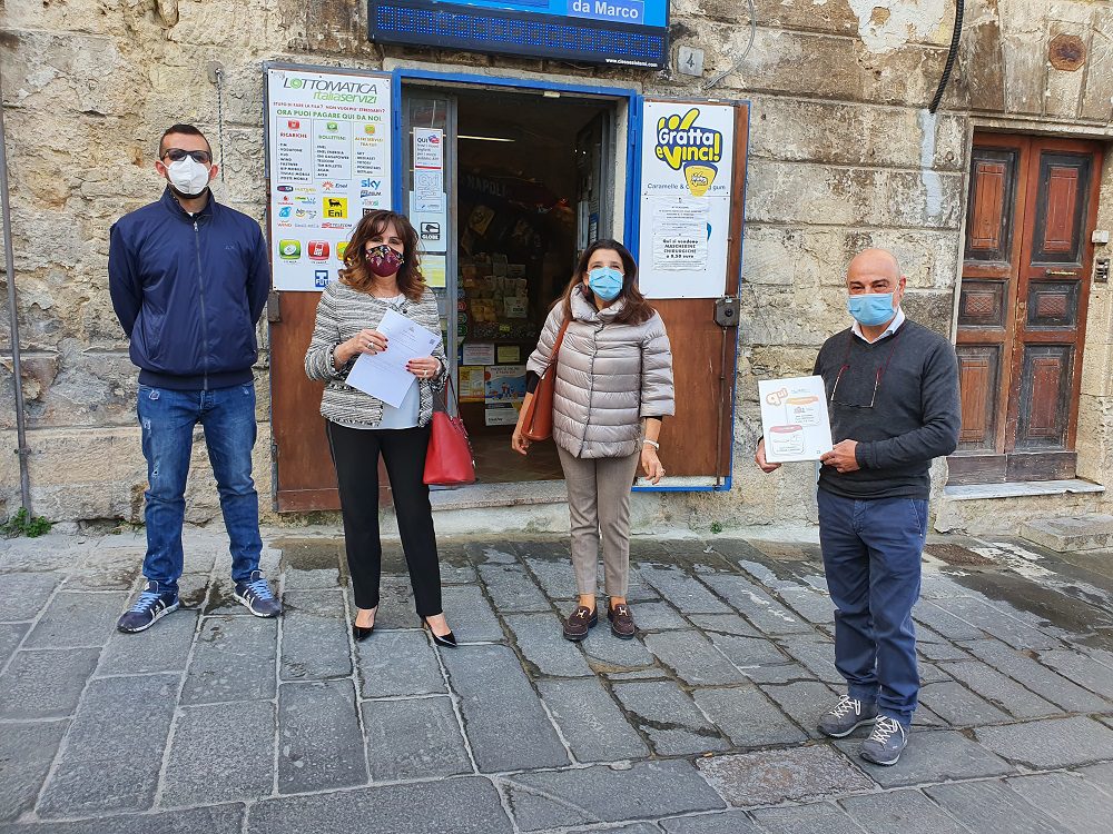 Sassari – I certificati ananagrafici si ritirano in tabaccheria