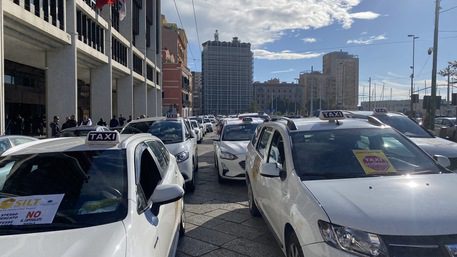  Cagliari – Taxi in sciopero dalle 8 alle 22 