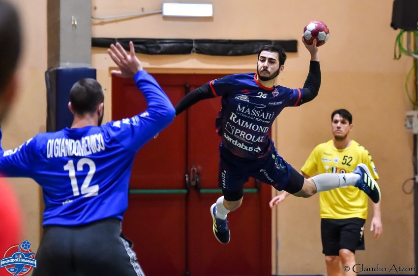 Raimond Handball Sassari parità a pochi minuti dalla fine