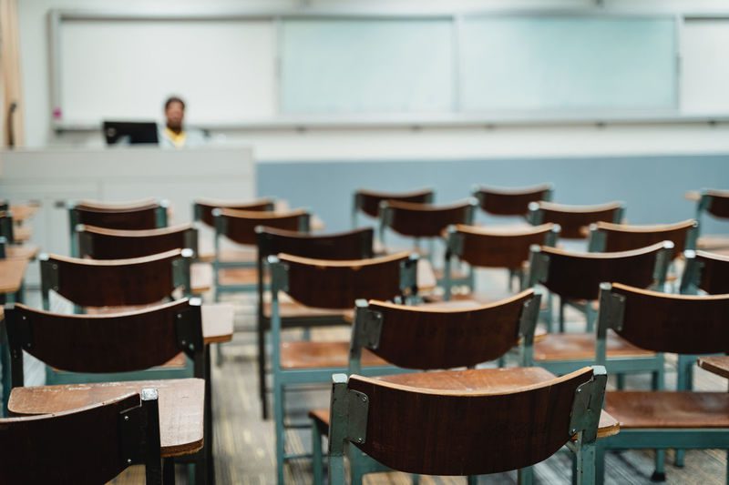 Scuola | Tutti in classe a settembre: anche gli insegnanti no vax