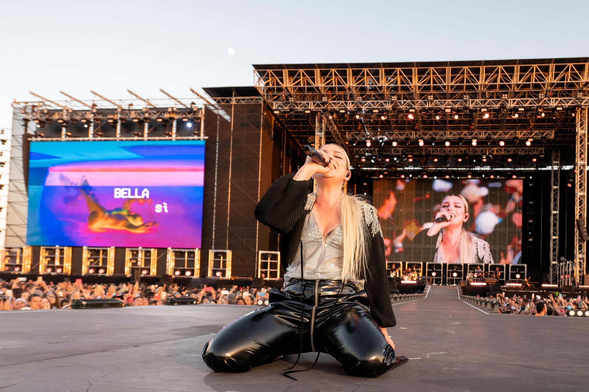 Emma Marrone, star attesa a Olbia per il Capodanno 2023 Foto: Profilo Facebook ufficiale della cantante