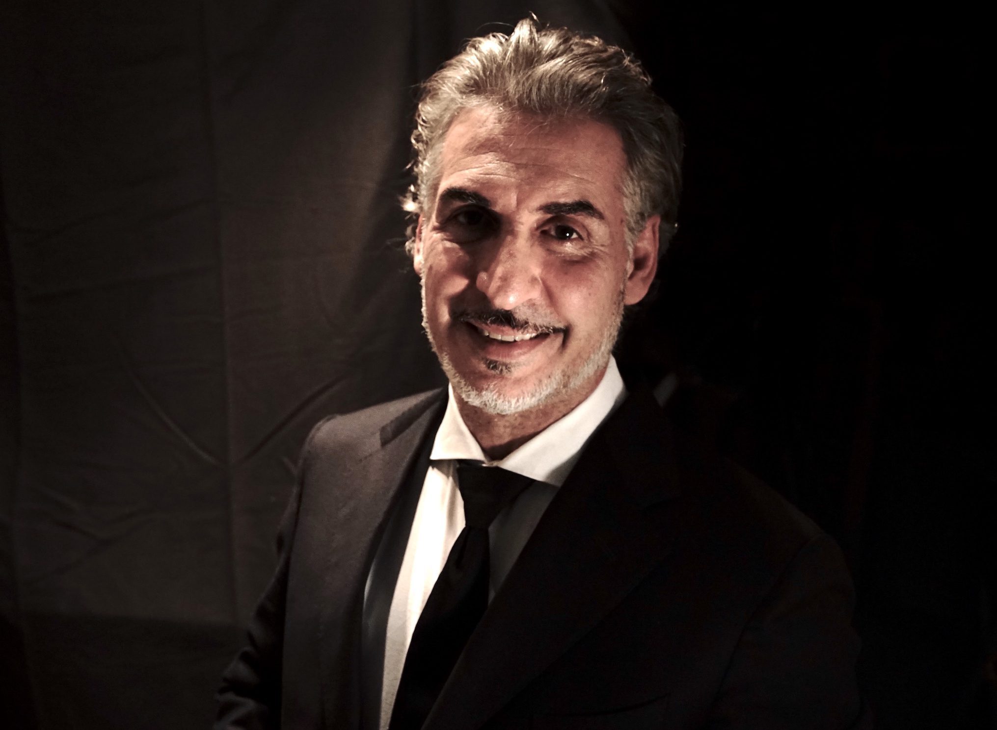 Il baritono sassarese Alberto Gazale  è il nuovo direttore artistico dell'Ente Concerti