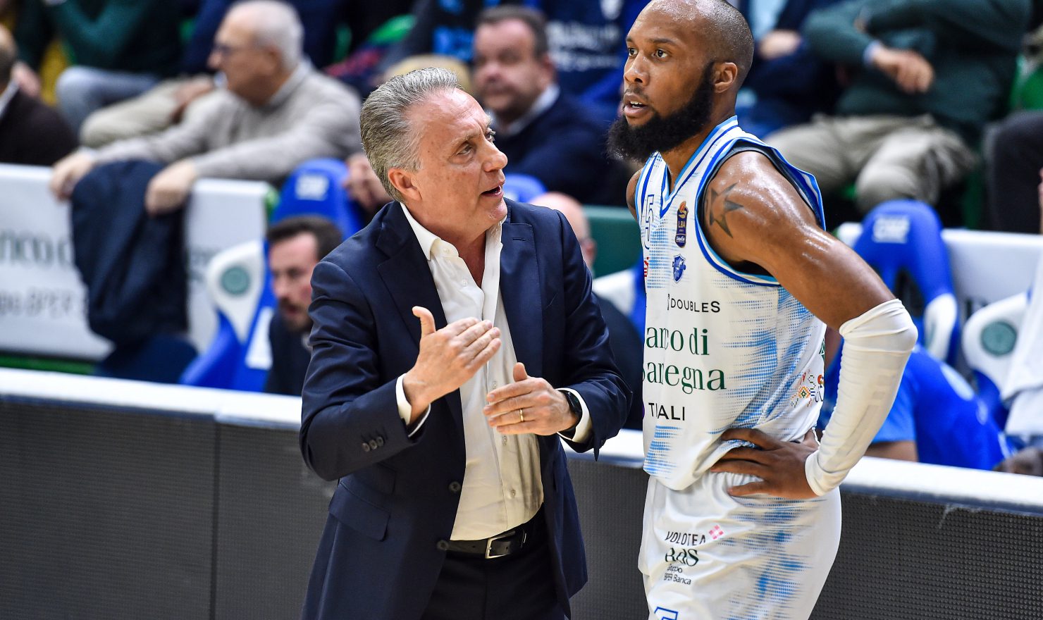 Bucchi e Dowe. Dinamo pronta alla trasferta di Verona