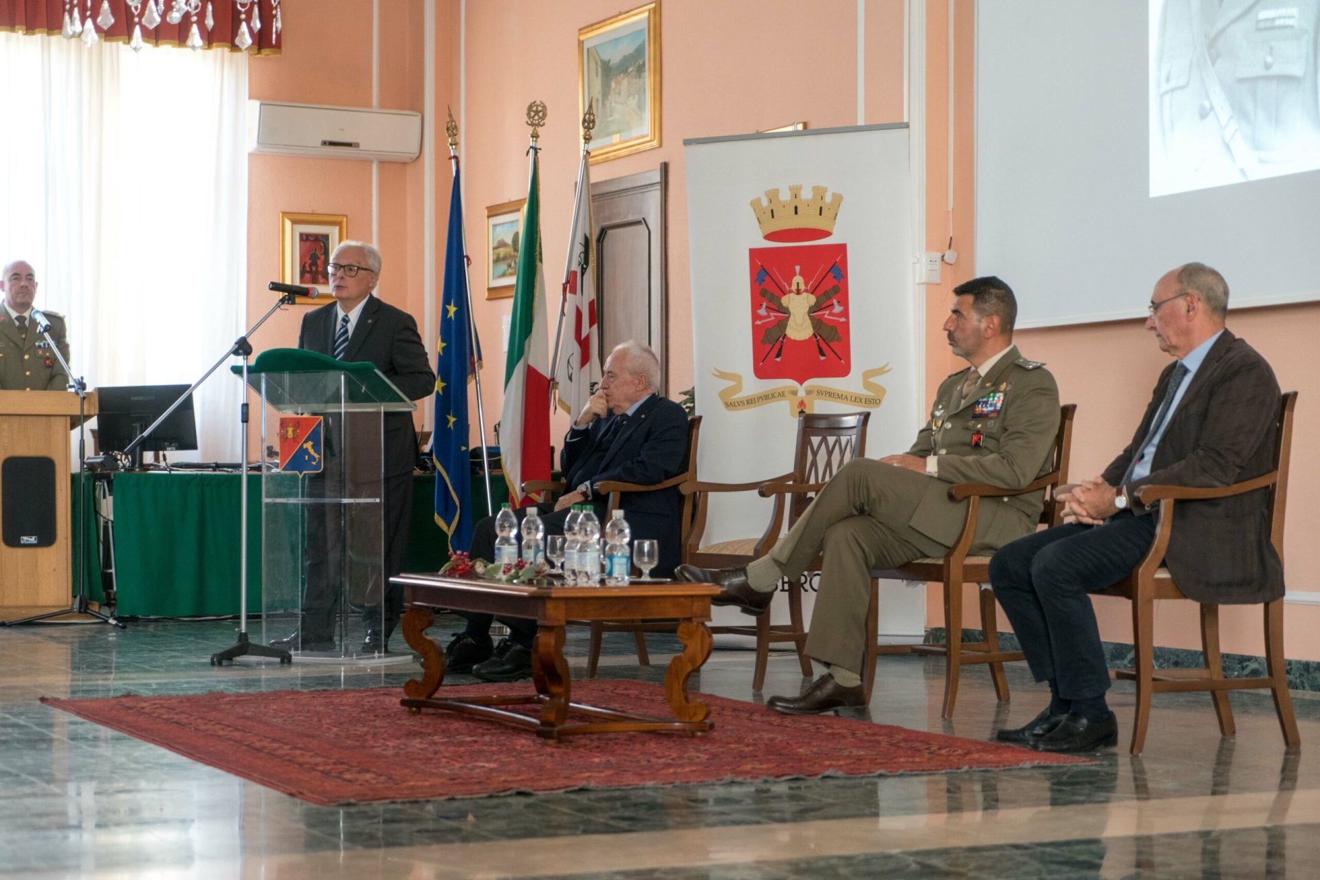 Esercito italiano CalendEsercito 2024