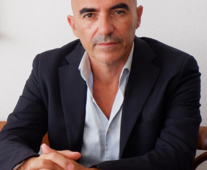 Cagliari – Festival Éntula, Francesco Pala presenta l’Ultimo Viaggio di Lenin