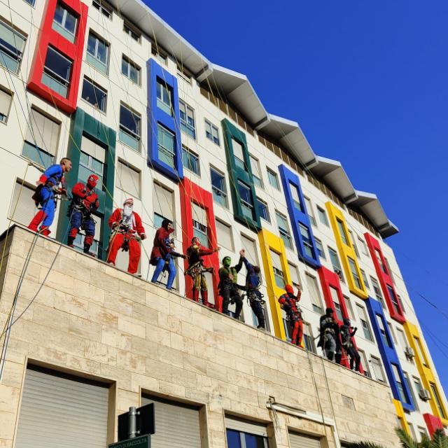 Super Eroi Acrobatici