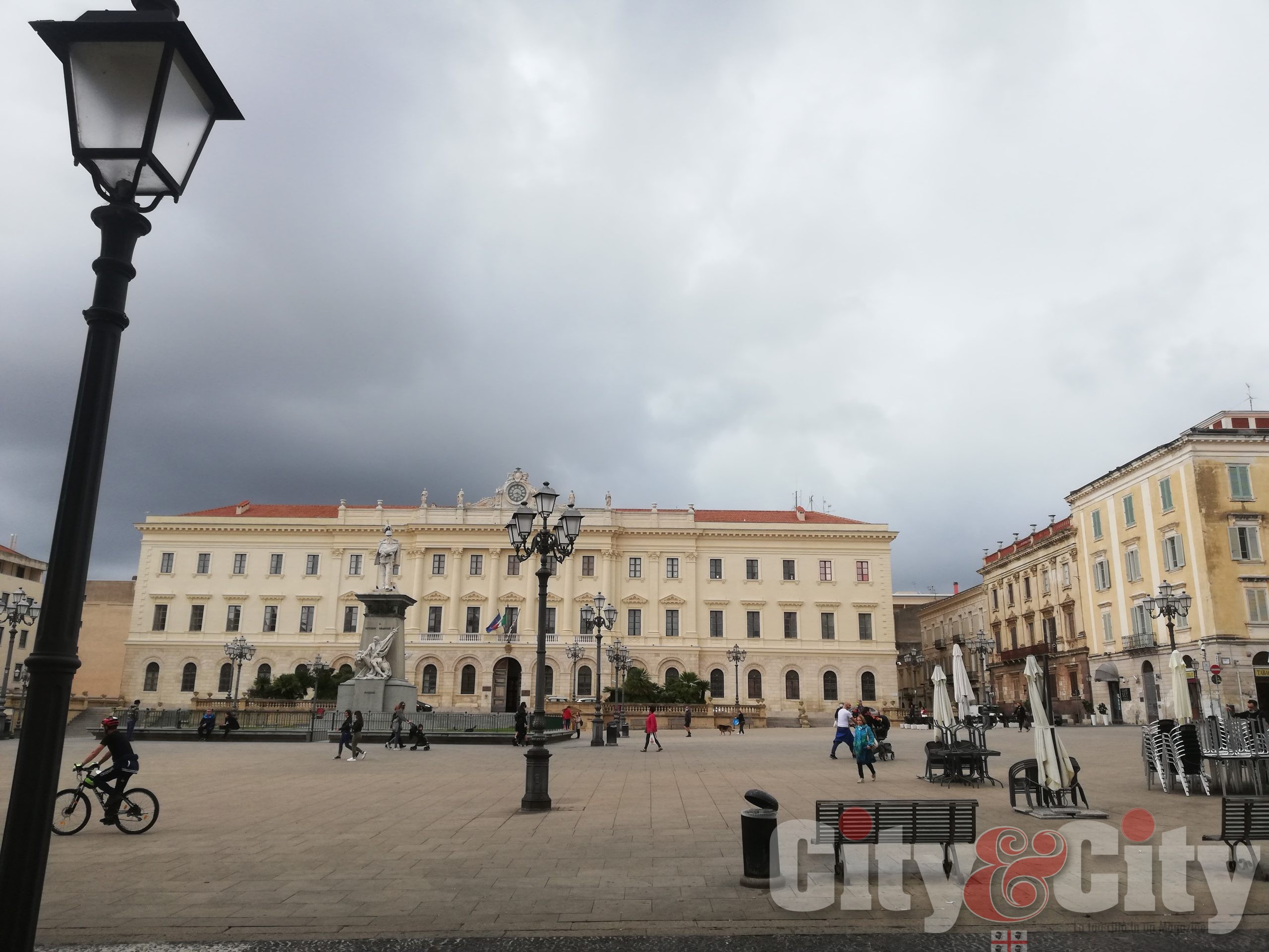 Piazza d'Italia-Sassari