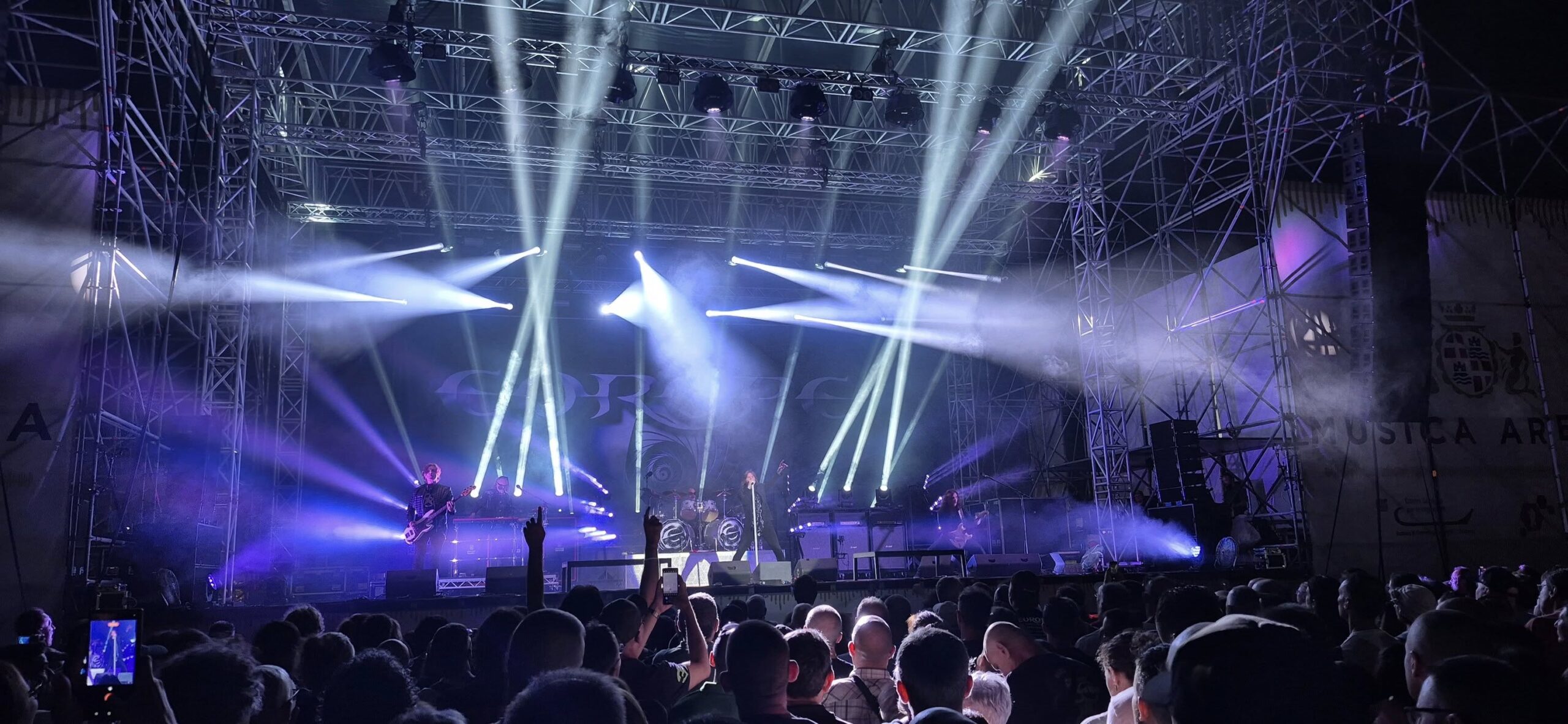 Europe infiammano Cagliari un concerto tra nostalgia e puro rock