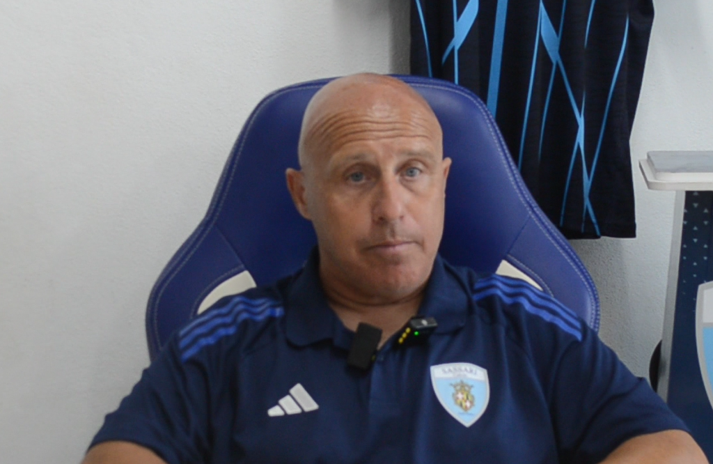 Mario Desole, vice allenatore del Latte Dolce, in panchina domenica al posto dell'esonerato Michele Fini