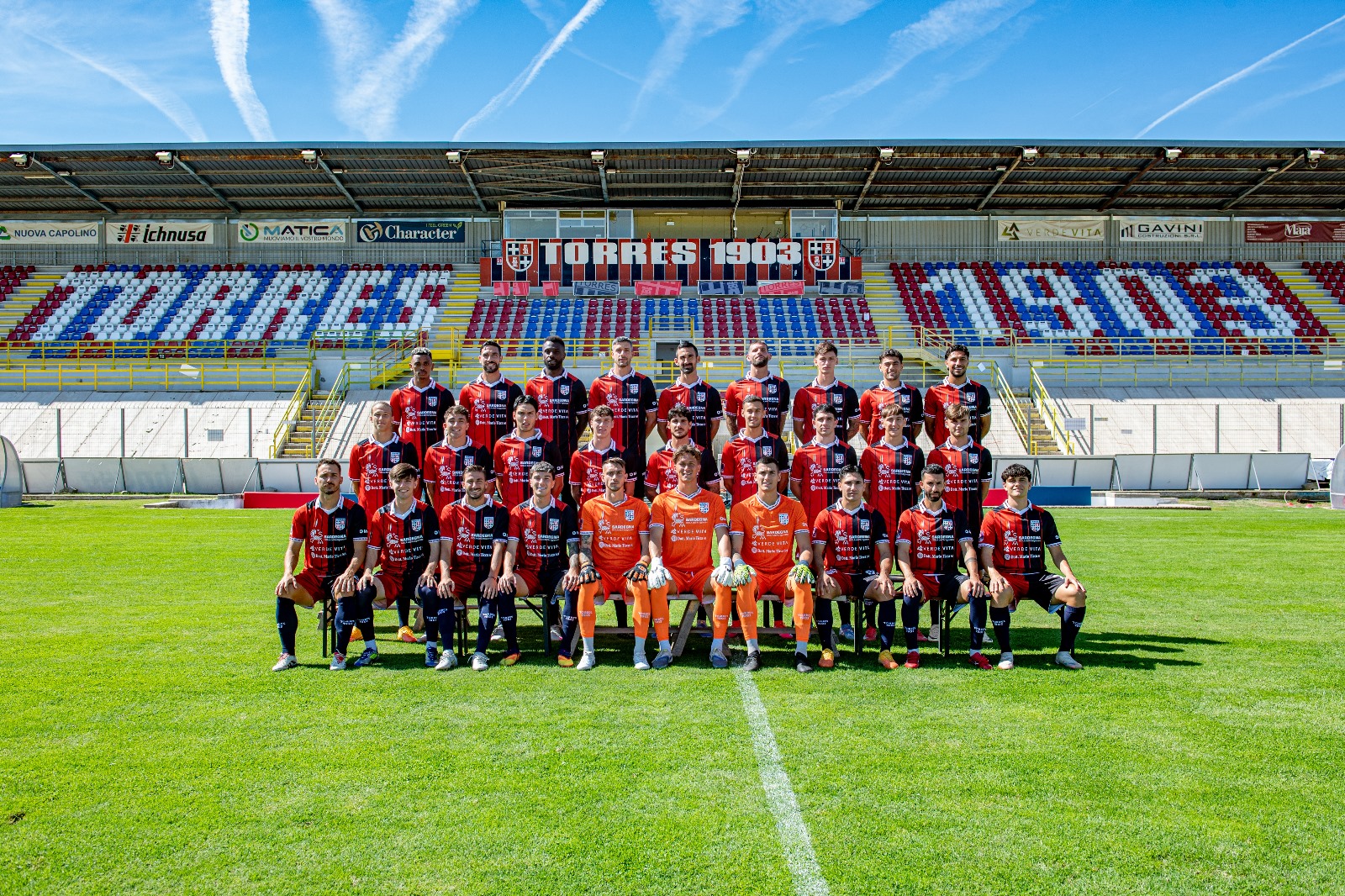 L'intera formazione della Torres 2025-2026
