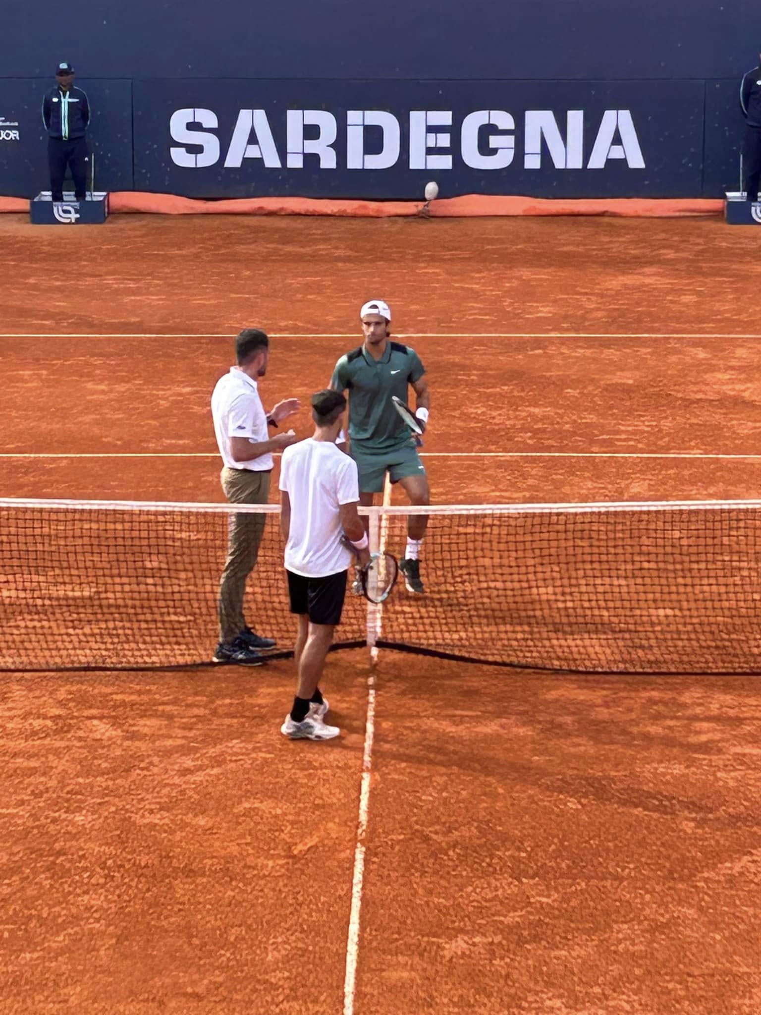 Matteo Berrettini in campo ai Sardegna Open 2024