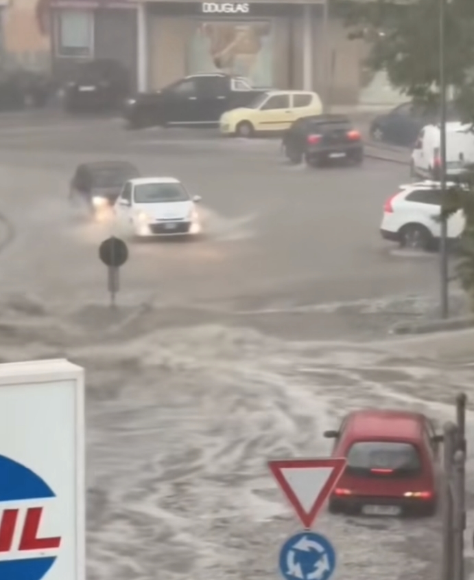 Ozieri Bomba d'acqua