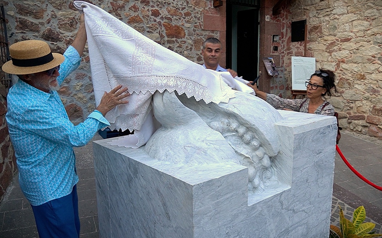 La scultura "La Prigioniera" all'inaugurazione di riapertura di Palazzo Tonca